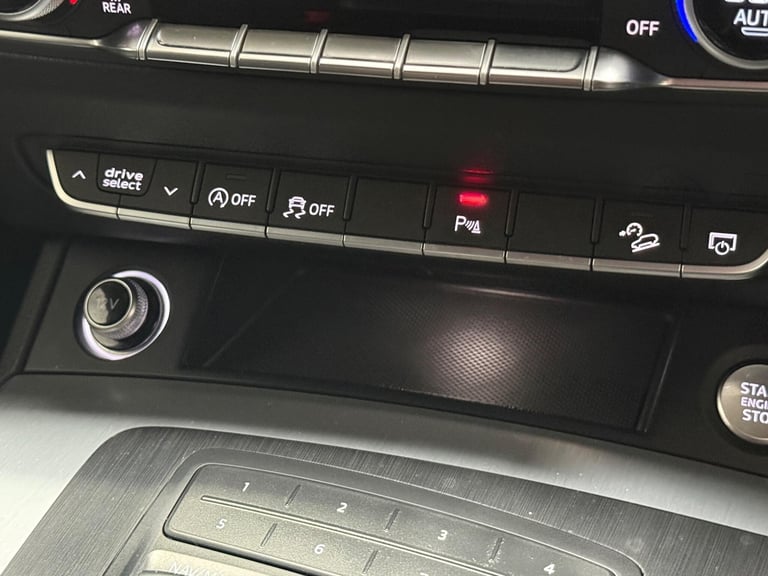 2017 Audi Q5 2.0 TDI S line SUV 5dr Diesel S Tronic quattro Euro 6 (s/s) (190 ps) ESTATE Diesel A...