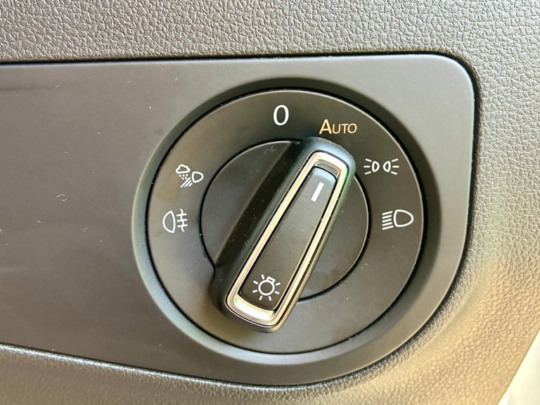 2020 Volkswagen Tiguan 1.5 TSI R-Line DSG **Lovely Example - Automatic**