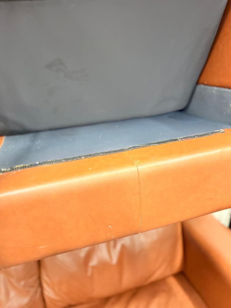  Pair of Siren Furniture Leather 2-Seater Sofas 