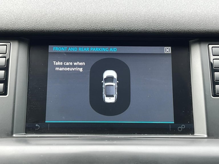 2017 Land Rover Discovery Sport 2.0 TD4 SE Tech Auto 4WD Euro 6 (s/s) 5dr ESTATE Diesel Automatic