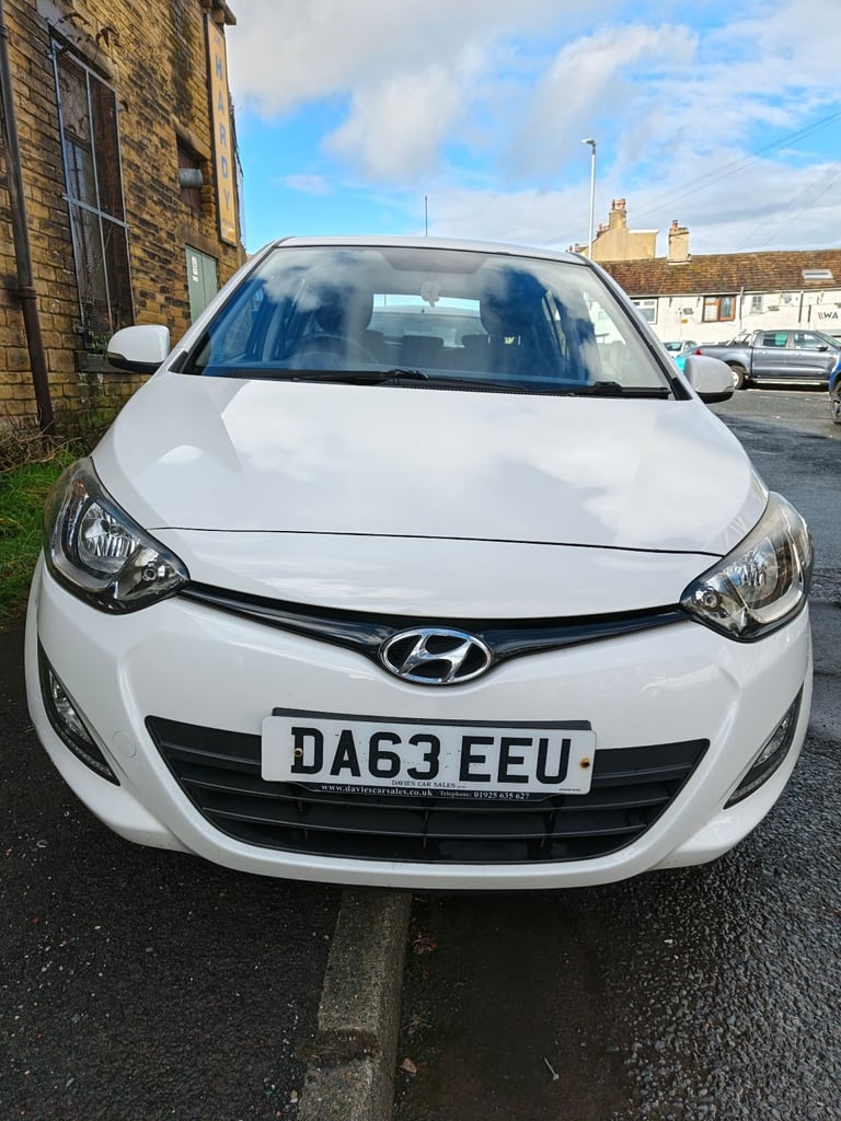 Hyundai, I20, Hatchback, 2014, Manual, 1248 (cc), 5 doors