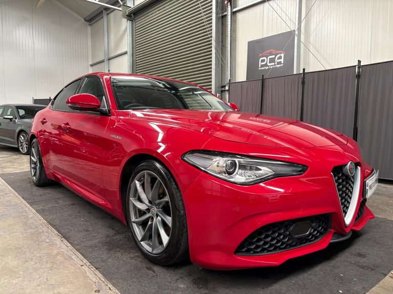 2017 Alfa Romeo Giulia 2.0T Veloce Auto Euro 6 (s/s) 4dr SALOON Petrol Automatic
