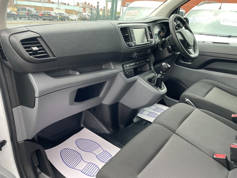 2022 Peugeot Expert 2.0 BLUEHDi 1400 PROFESSIONAL PREMIUM STANDARD PANEL VAN 6DR DIESEL EURO 6 PA...