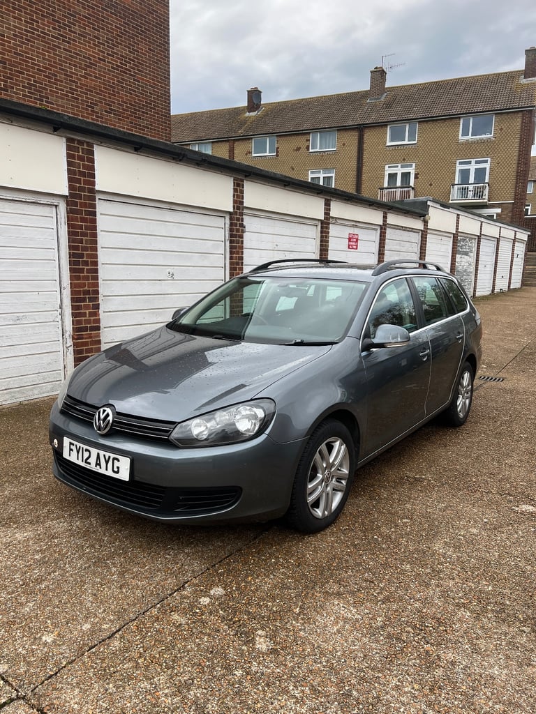 Volkswagen, GOLF, Estate, 2012, Semi-Auto, 1598 (cc), 5 doors