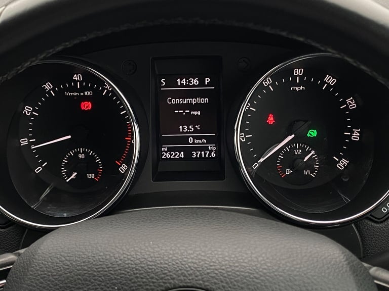 2017 Skoda Yeti 1.2 TSI SE L Drive Outdoor 5dr Petrol DSG Euro 6 (s/s) (110 ps) HATCHBACK Petrol ...