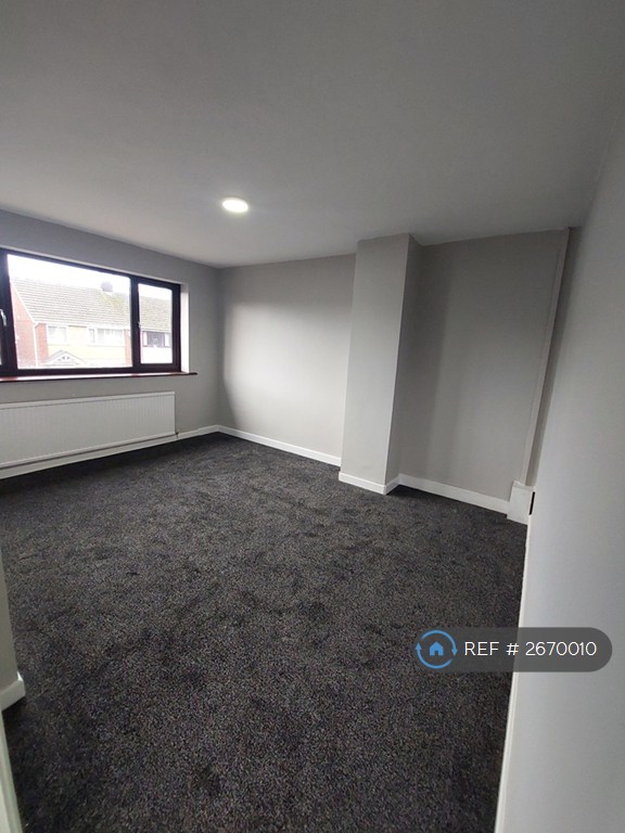 3 bedroom house in Elswick Road, Leyland, PR25 (3 bed) (#2670010)