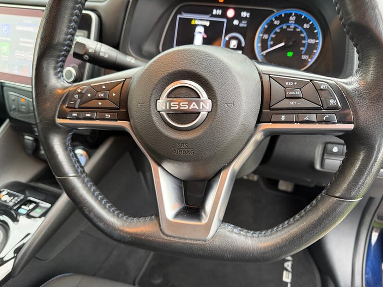  Nissan Leaf LEAF N-connecta 5dr Hatchback Electric Automatic