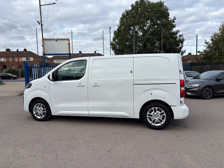 2020 Vauxhall Vivaro 1.5 Turbo D 2700 Sportive L1 H1 Euro 6 (s/s) 5dr PANEL VAN Diesel Manual