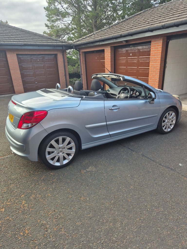 Peugeot 207CC GT HARDTOP CONVERTIBLE