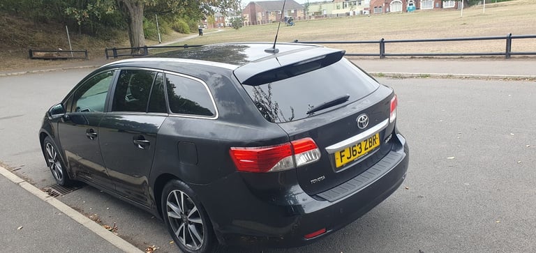 Toyota, AVENSIS, Estate, 2013, Manual, 1998 (cc), 5 doors