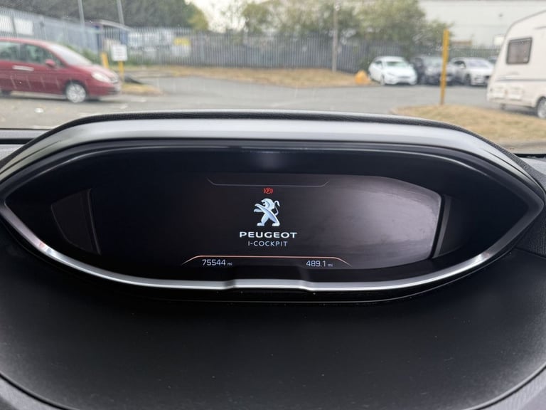 2017 Peugeot 5008 1.2 PureTech GT Line 5dr HATCHBACK PETROL Manual