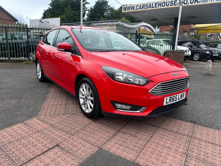 2015 Ford Focus 1.0T EcoBoost Titanium Euro 6 (s/s) 5dr HATCHBACK Petrol Manual