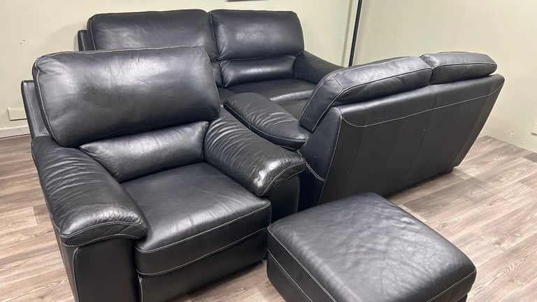 Black leather sofas 3&2&1& foot stool 