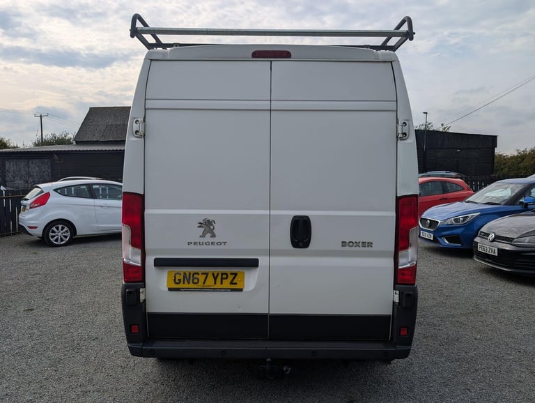 2017 Peugeot Boxer 2.0 BlueHDi H2 Professional Van 130ps PANEL VAN DIESEL Manual