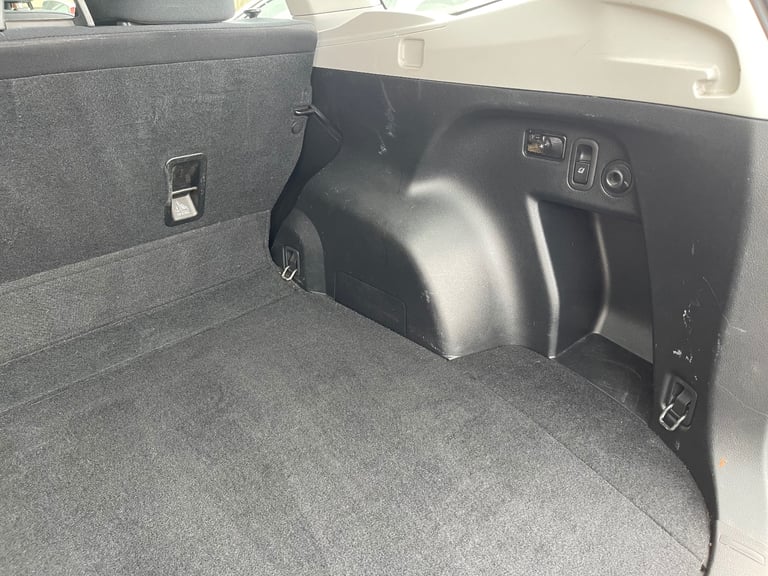 Subaru, FORESTER, Estate, 2017, Manual, 1998 (cc), 5 doors