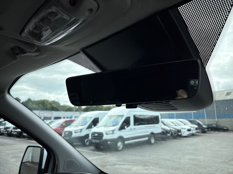 2022 Ford Transit Custom 2.0 EcoBlue 170ps Low Roof D/Cab Limited Van Auto Crew Bus Diesel Automatic