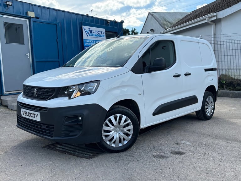 image for 2020 Peugeot Partner 1000 1.5 BlueHDi 100 Professional Van PANEL VAN Diesel Manual