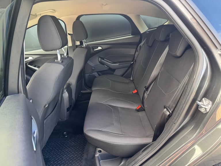2018 Ford Focus 1.0T EcoBoost Zetec Edition Euro 6 (s/s) 5dr HATCHBACK Petrol Manual