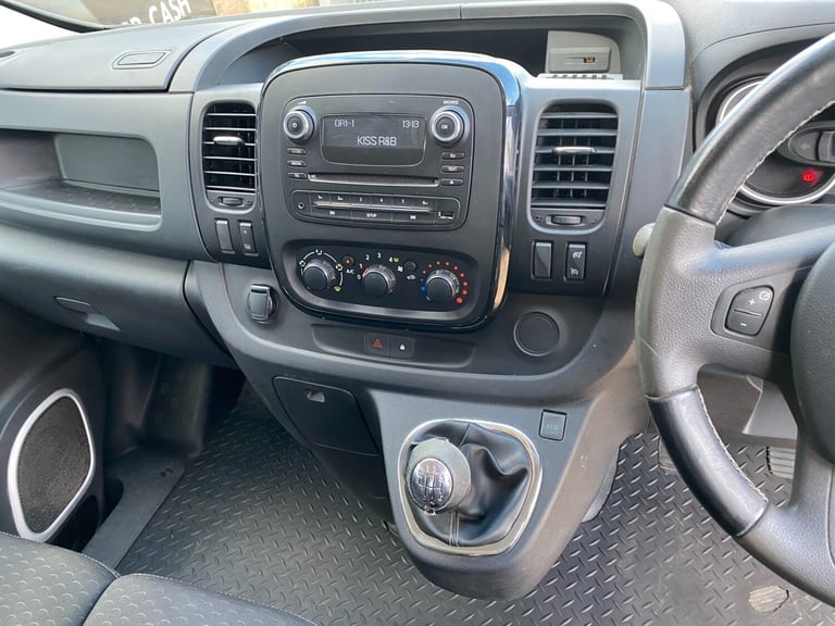 2017 Vauxhall Vivaro 2900 1.6CDTI 120PS SPORTIVE L2 LWB PANEL VAN 54K FULL SERVICE 12M MOT AC CR ...