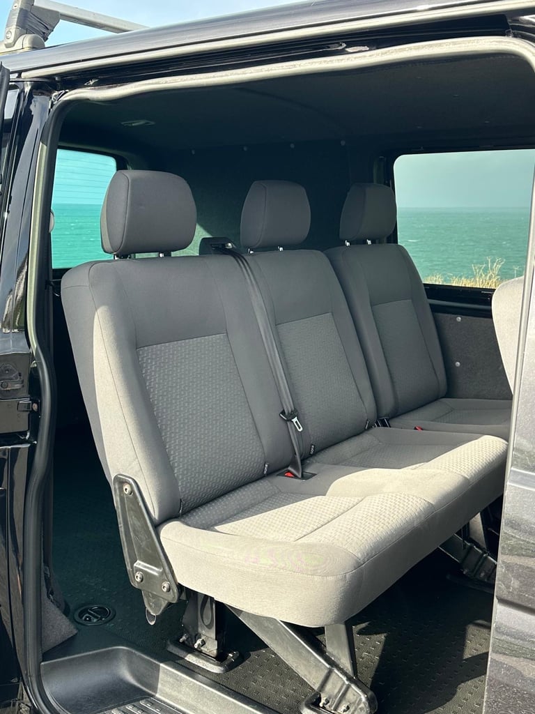 Black VW Transporter T5 Volkswagen, TRANSPORTER, Window Van, 2015, Manual, 1968 (cc)