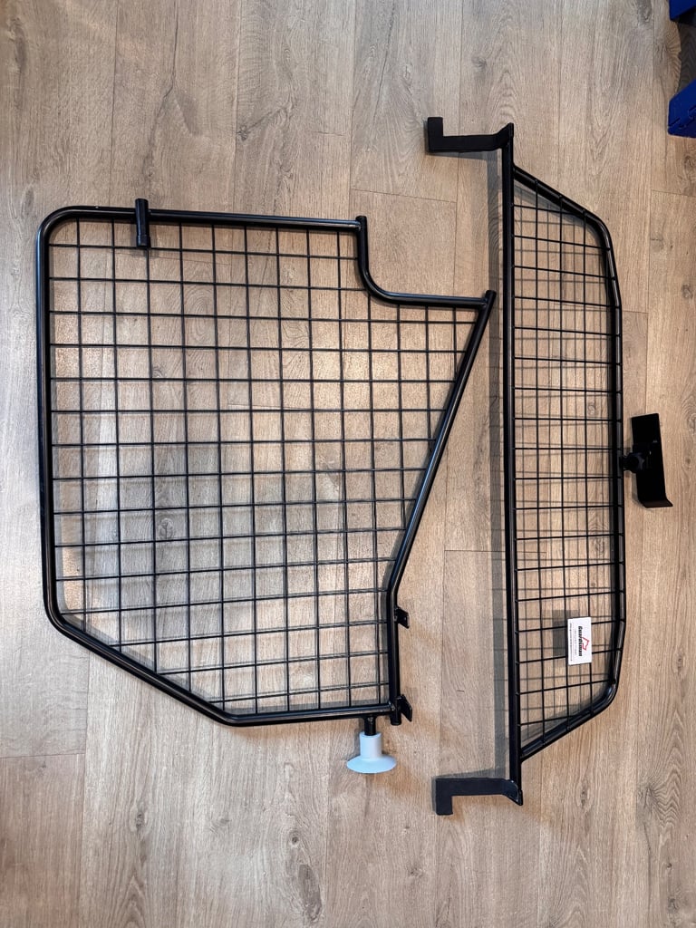 FREE Guardsman dog guard and boot divider for Nissan Lead