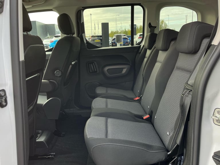 2024 Toyota PROACE CITY Verso 100kW Design L1 50kWh 5dr Auto MPV ELECTRIC Automatic