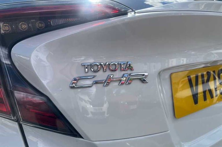 2019 Toyota C-HR 1.8 VVT-h Excel SUV 5dr Petrol Hybrid CVT Euro 6 (s/s) (122 ps) SUV Hybrid Autom...