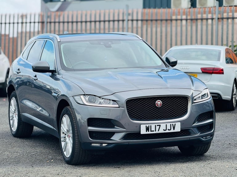 2017 Jaguar F-Pace 2.0d Portfolio 5dr Auto AWD ESTATE DIESEL Automatic