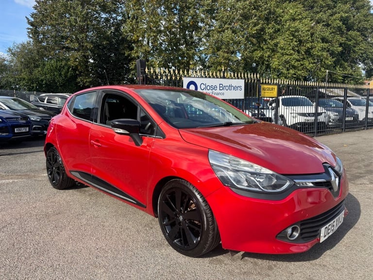 image for 2015 Renault Clio 1.5 dCi 90 Dynamique S MediaNav 5dr EDC HATCHBACK DIESEL Automatic