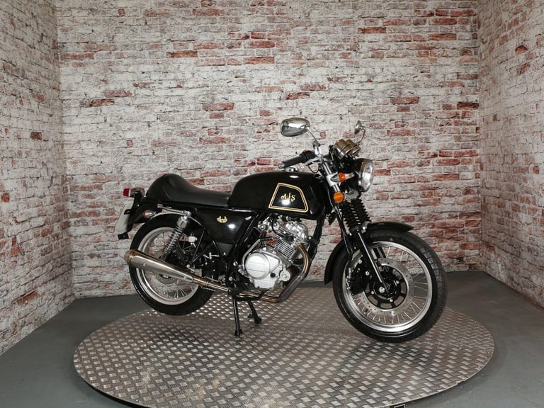 AJS CADWELL 125 - 2023 Petrol Manual in Black