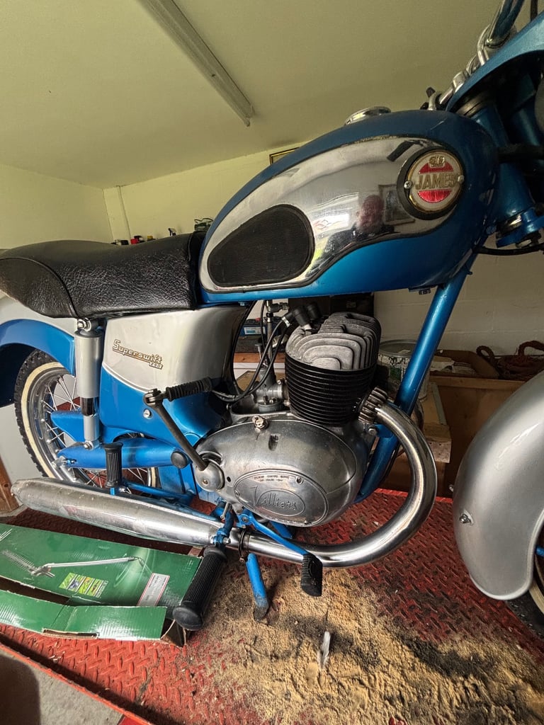 250cc James motor cycle 