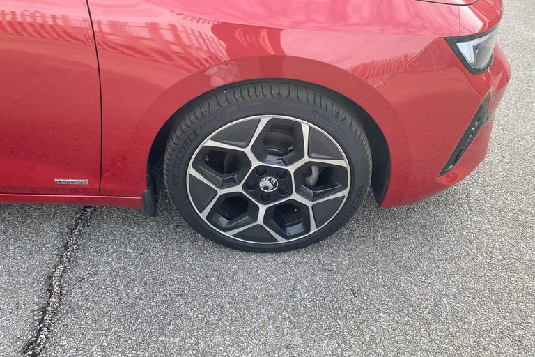  Vauxhall Astra 1.2 Turbo Ultimate Hatchback 5dr Petrol Auto Euro 6 s/s 130 Ps