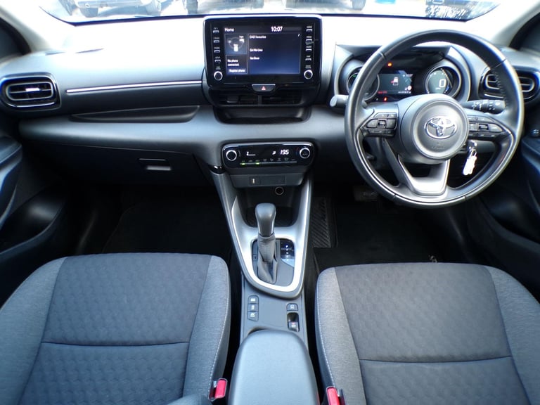 2021 Toyota Yaris 1.5 VVT-h Design Hatchback 5dr Petrol Hybrid E-CVT Euro 6 (s/s) (116 ps) HATCHB...