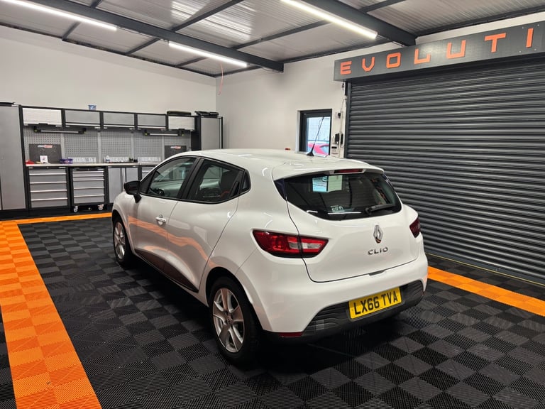 2016 Renault Clio 1.2 16V Play 5dr HATCHBACK Petrol Manual