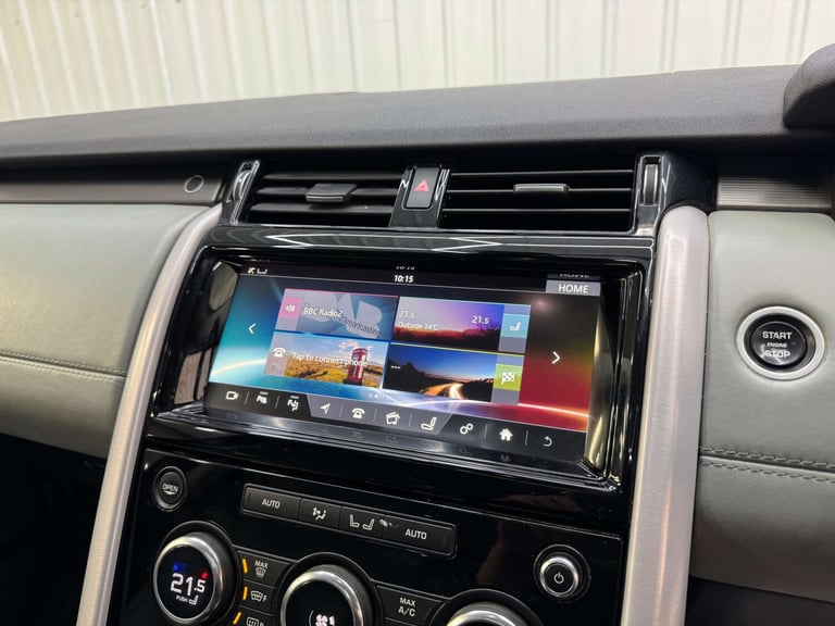 2017 Land Rover Discovery 3.0 Discovery Luxury HSE TD6 Auto 4WD 5dr SUV Diesel Automatic