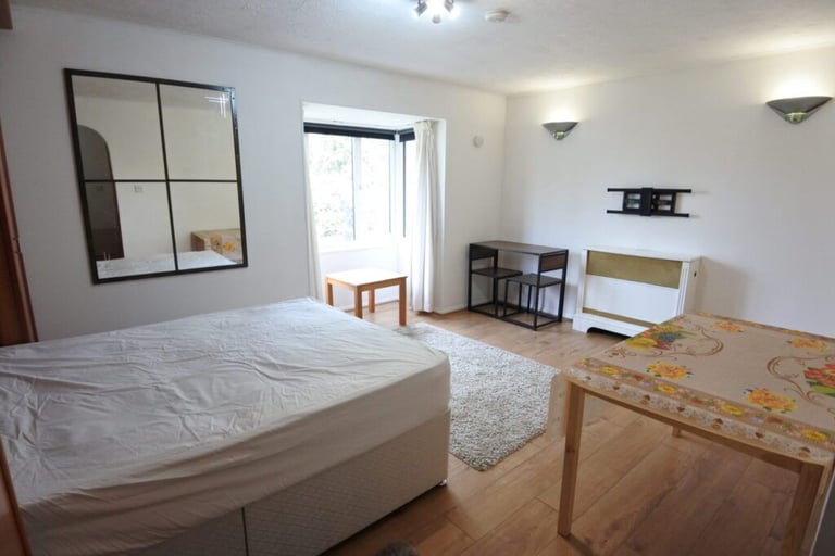 image for STUDIO FLAT HARP ISLAND CLOSE NEASDEN NW10 