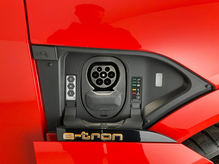 2022 Audi e-tron 300kW 55 Quattro 95kWh S Line 5dr Auto ESTATE ELECTRIC Automatic
