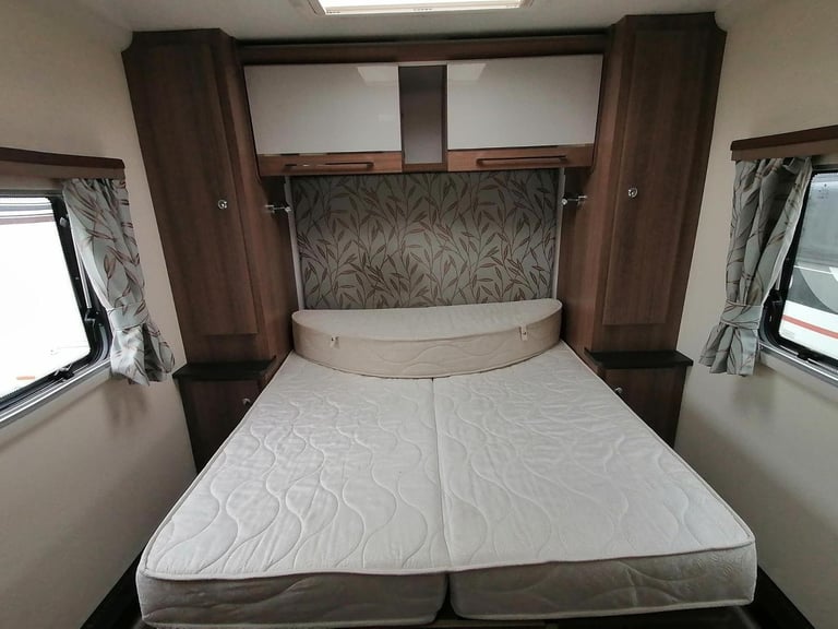 2018 Bailey Unicorn Cabrera