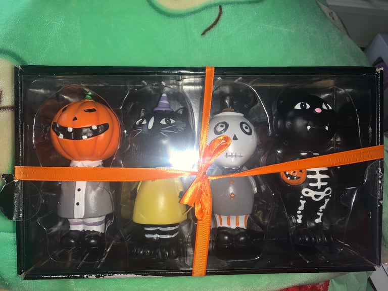 image for Vintage style Halloween ornaments new in box 