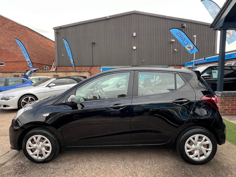 2017 Hyundai i10 1.0 SE Euro 6 5dr HATCHBACK Petrol Manual