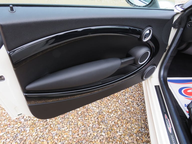 2012 MINI Roadster 1.6 COOPER 2 DOOR CONVERTIBLE Petrol Manual