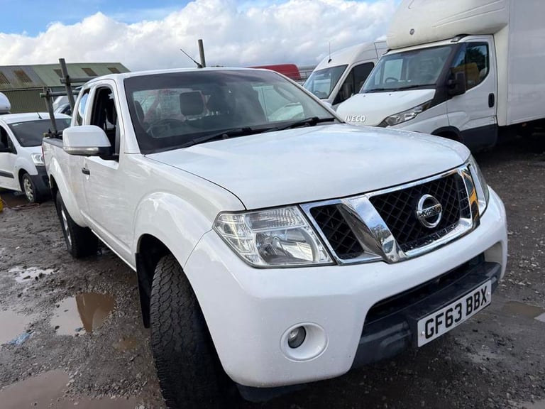 2013 Nissan Navara Navara Acenta dCi 4x4 DIESEL Manual
