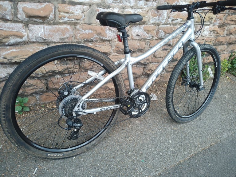Carrera Subway One Small Adults / Teens Mountain Hybrid Bike Disc Spec 27.5-inch