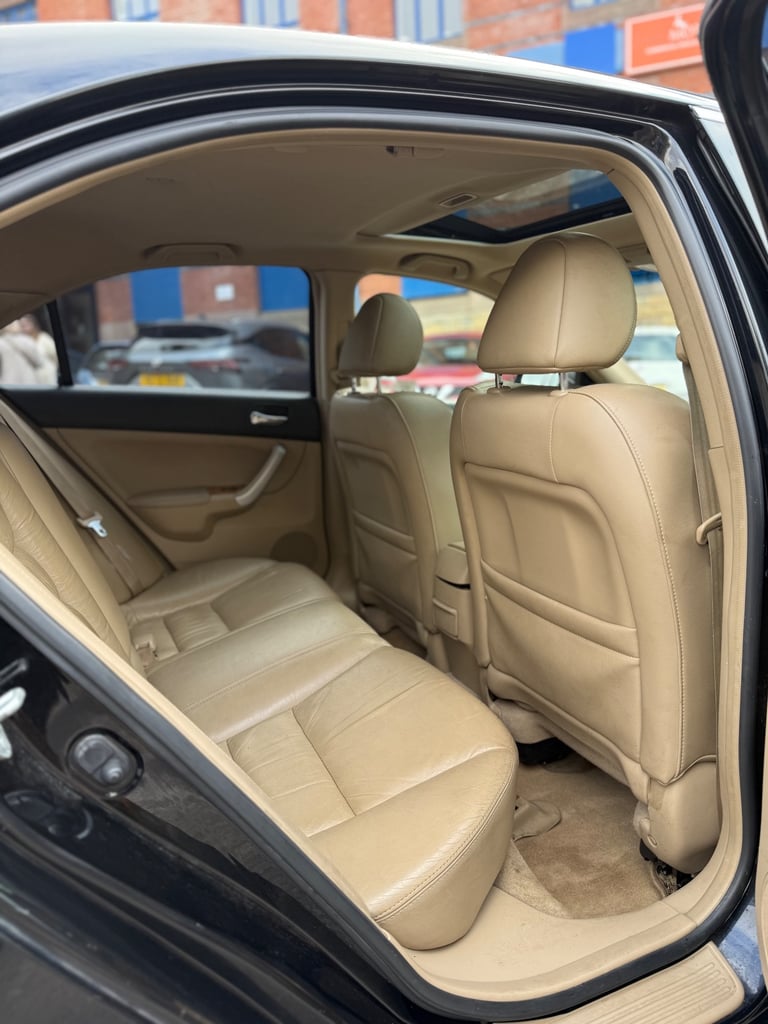 Honda, ACCORD, Saloon, 2004, Manual, 2204 (cc), 4 doors
