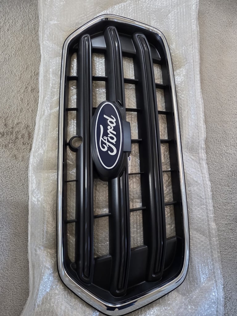 Ford Transit Mrk 9 grille 