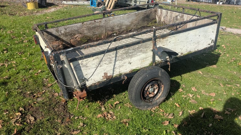 Trailer need a bit of love!!