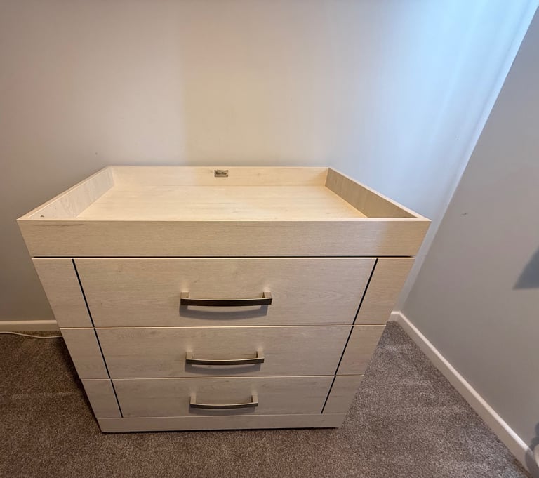 Nursery furniture bundle 🎉🎉REDUCED🎉🎉🎉