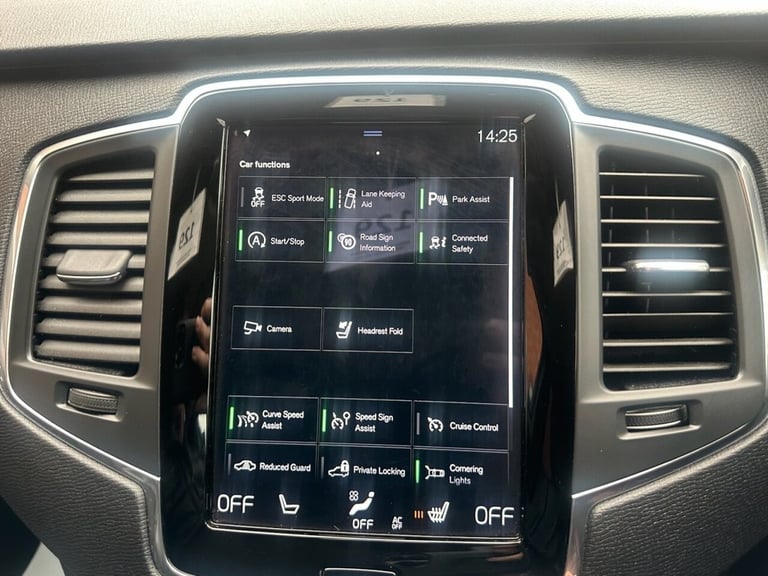 2020 Volvo XC90 2.0 B5 MHEV Momentum SUV 5dr Petrol Hybrid Auto 4WD Euro 6 (s/s) (250 ps) Automatic