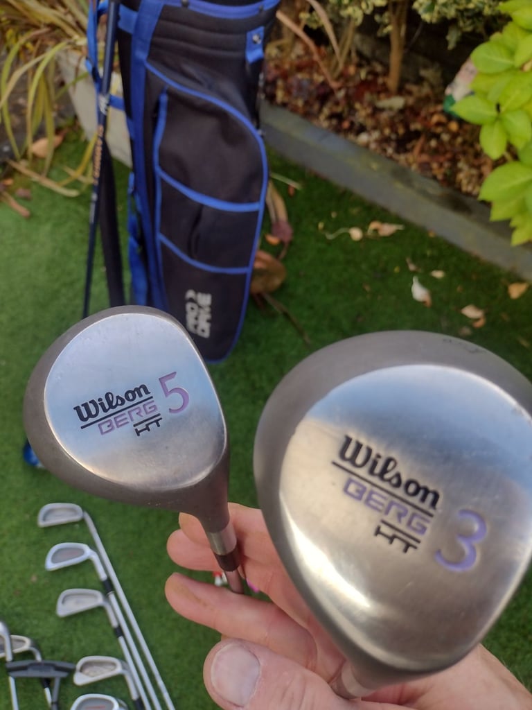 SET OF LADIES WILSON MIX GOLF CLUBS + BRAND NEW PRO DRIVE GOLF BAG + FREE EXTRAS 