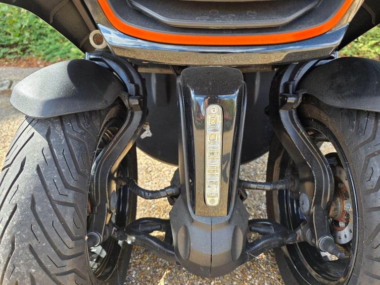 2014 Peugeot Metropolis 400 RS